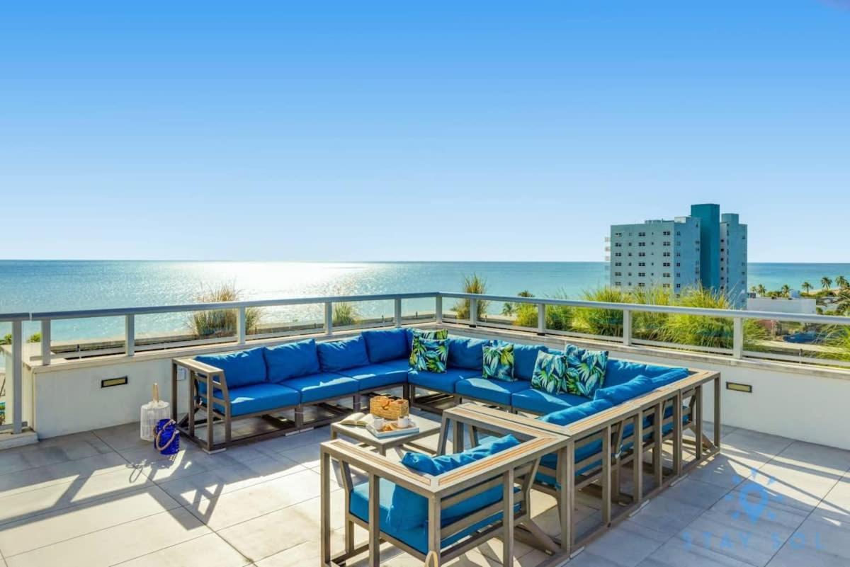 Near - Rooftop Pool - Hot Tub - Broad-walk Apartment *