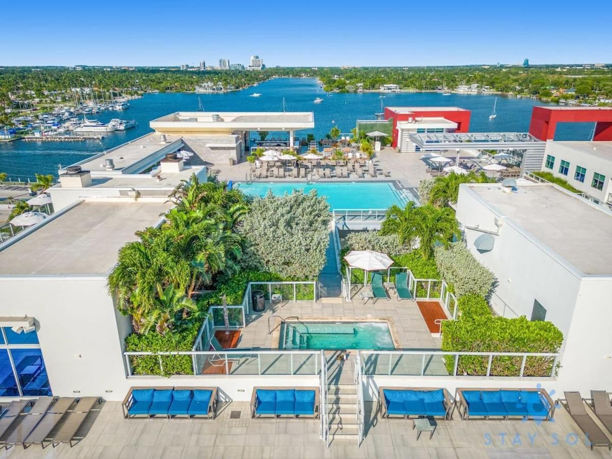 Near - Rooftop Pool - Hot Tub - Broad-walk Hollywood